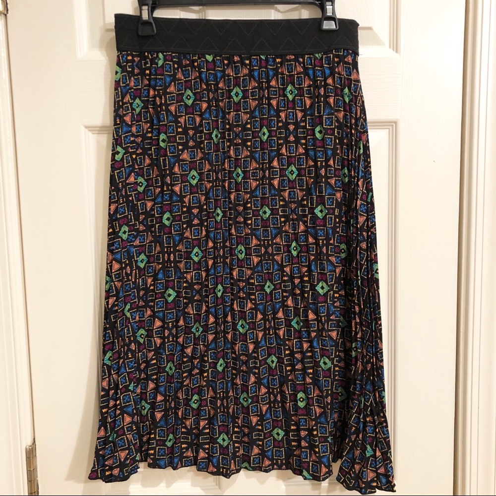 LuLaRoe Jill Skirt